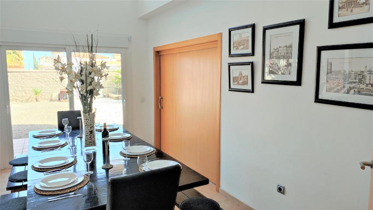 5 Bedrooms Private House 300M From Beach โรเกตัสเดมาร์ ภายนอก รูปภาพ