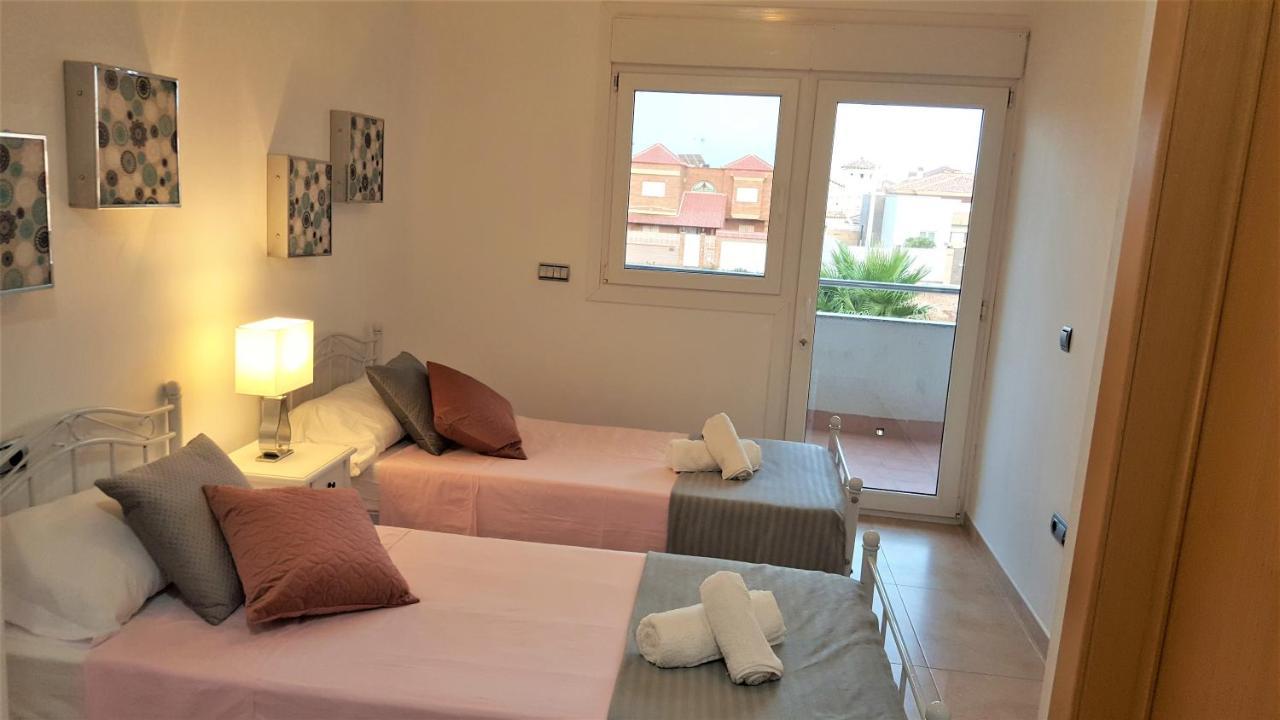 5 Bedrooms Private House 300M From Beach โรเกตัสเดมาร์ ภายนอก รูปภาพ